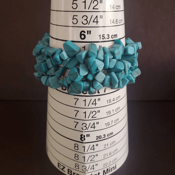 2005 Avon Faux Turquoise Chip‎ Stretch Bracelet NIB - Picture 3 of 8